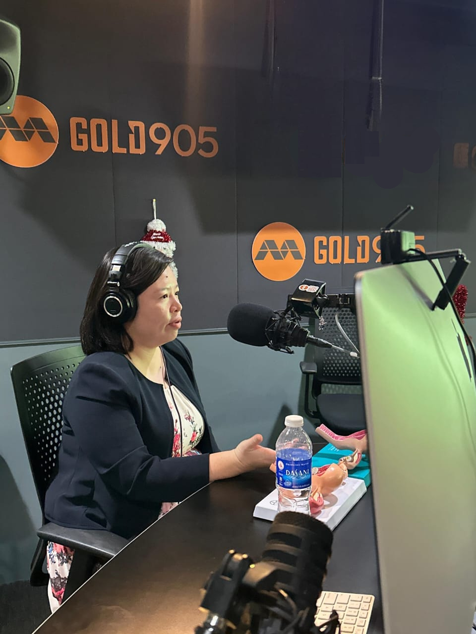 post-dr-lily-on-gold-905-radio-sg-3